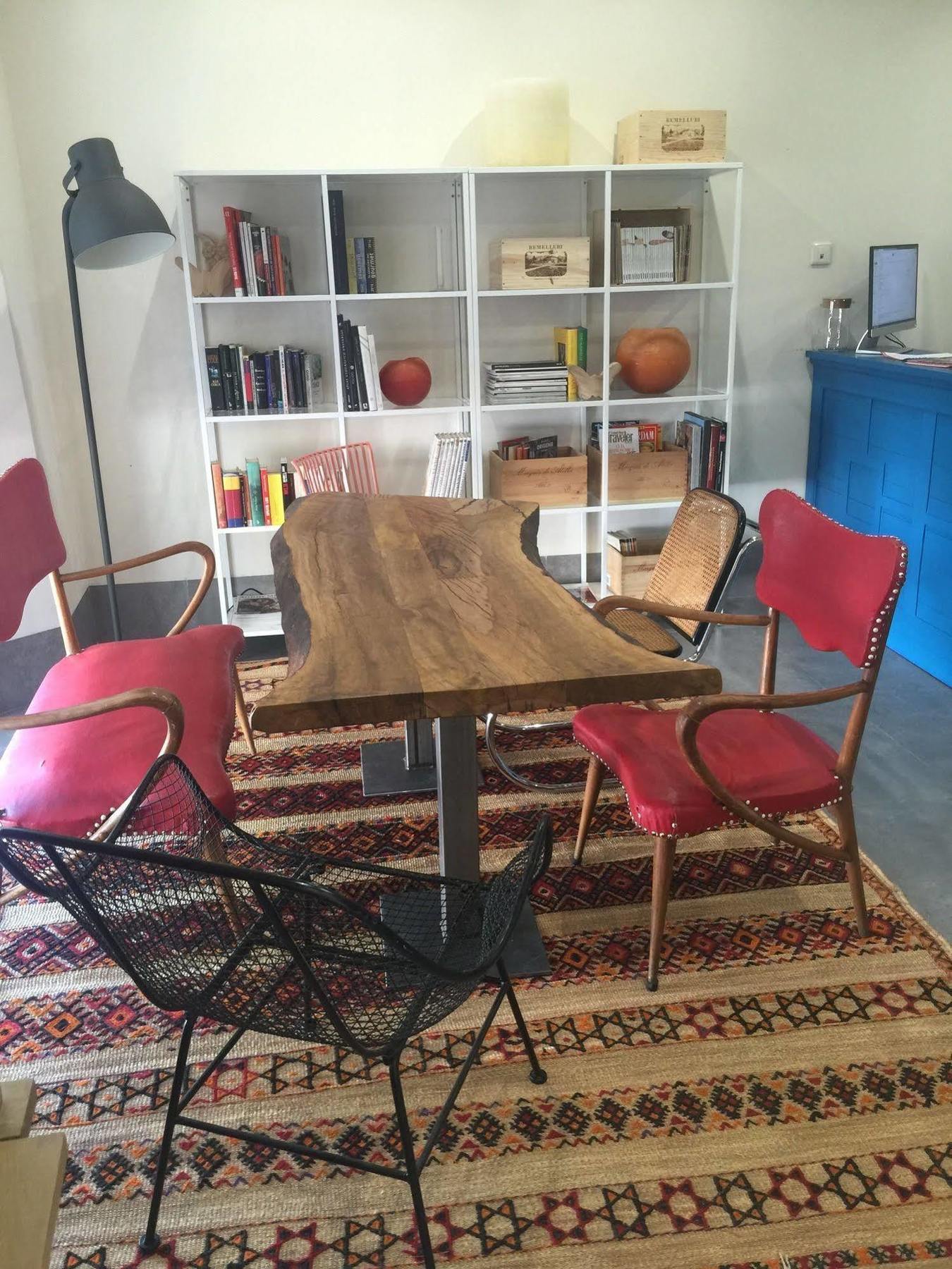 The Corner House 3* Siviglia