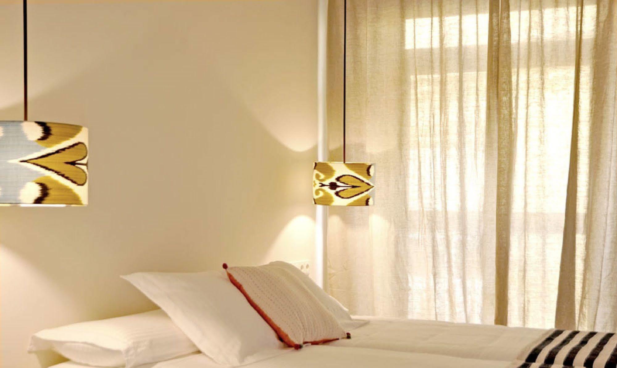 Gasthuis The Corner House 3*